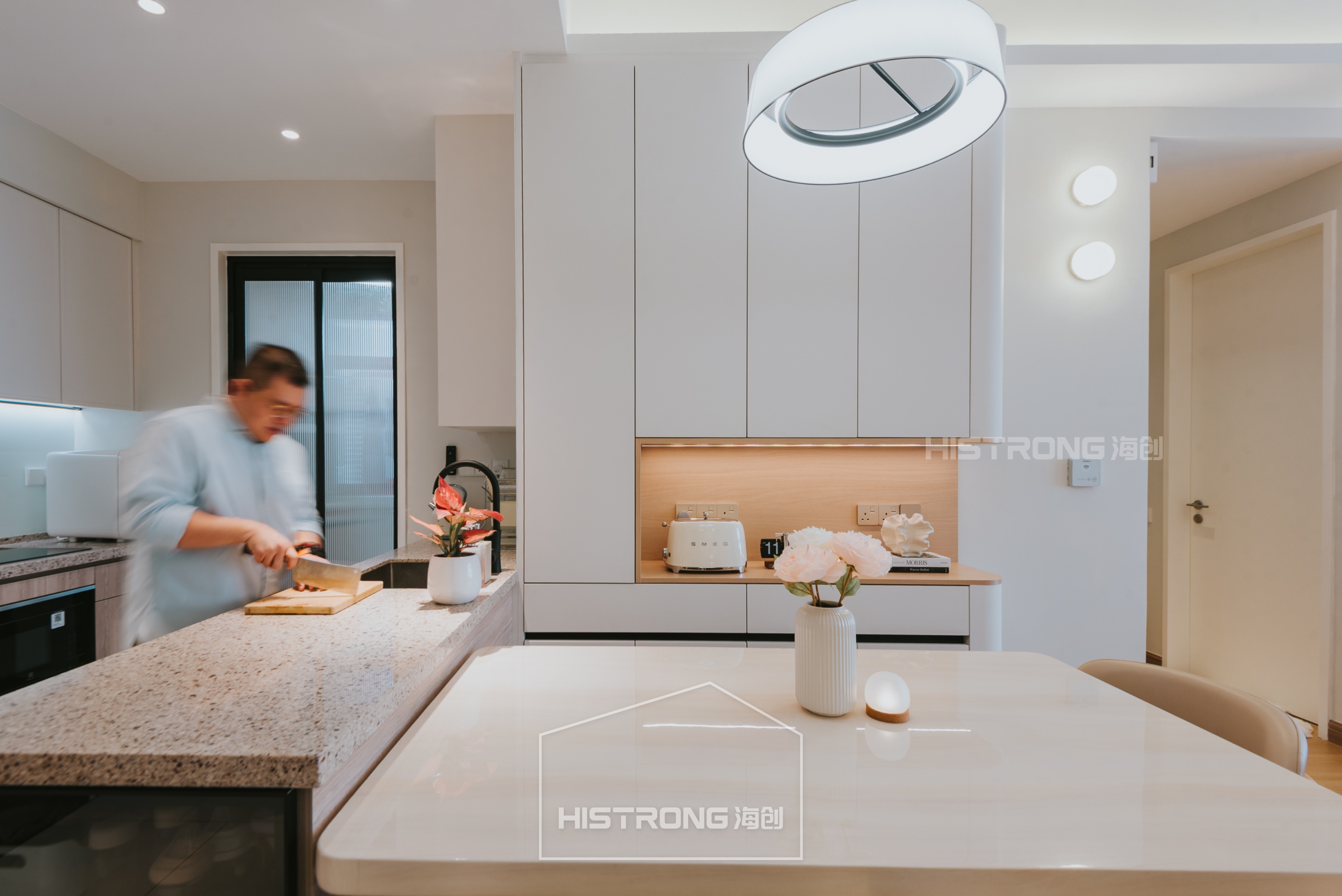 Prestige package cabinet photo